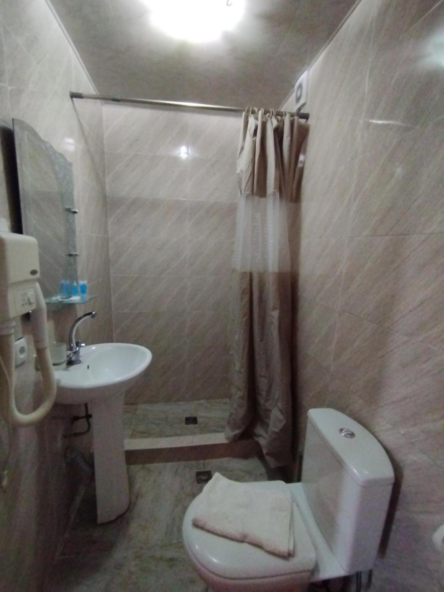 קוטאיסי David Hotel מראה חיצוני תמונה